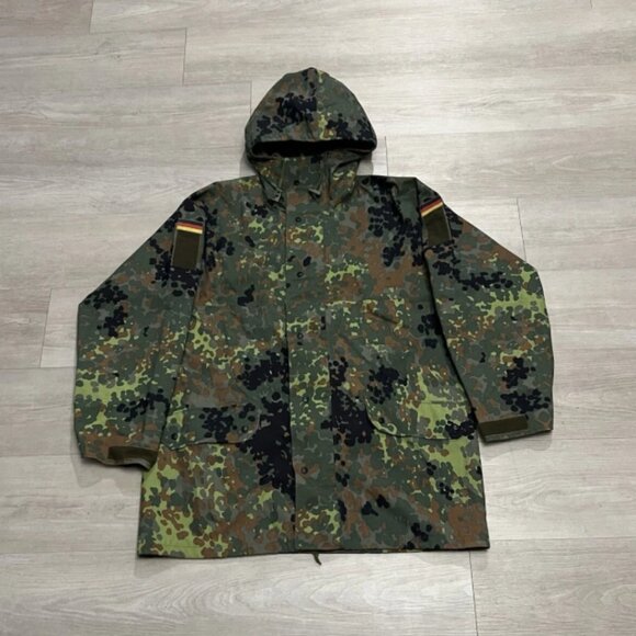 Vintage 90s German Bundeswehr Army GoreTex Flecktarn Rain Jacket Size 48/50